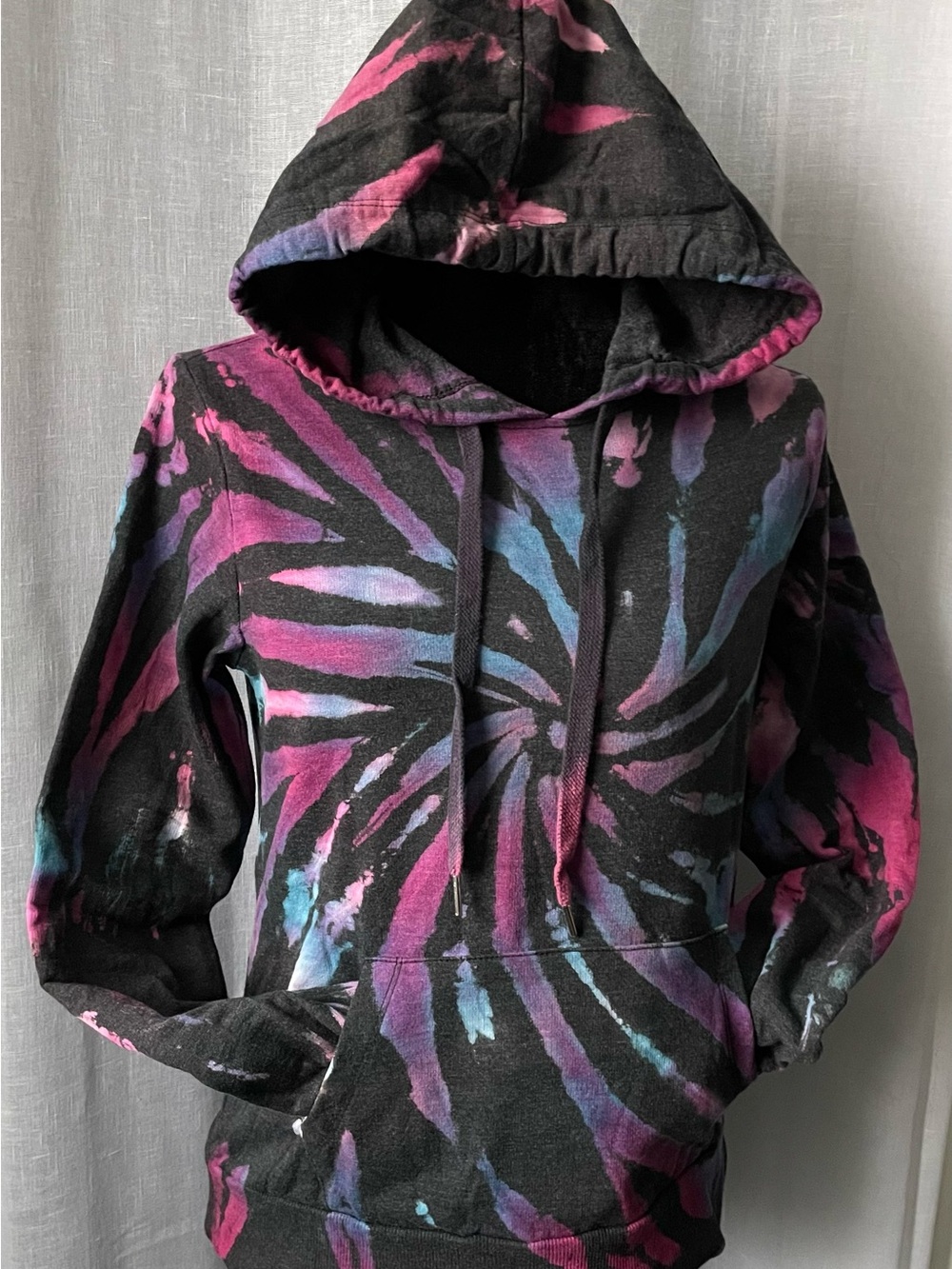 Tye Dye Hoodies - Lot of 5 different designs. Adult size xs/xxs, kids size large